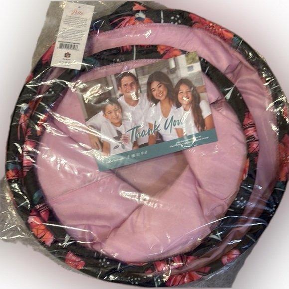 Lug Rowboat at Home. In PomPom Floral. NWT. Gorgeous colors!
